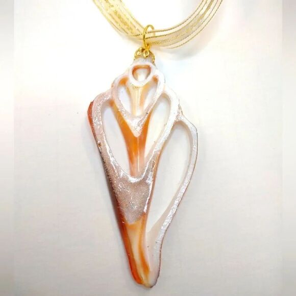 Seashell Conch Slice Glitter Gold Ribbon Handmade Christmas Ornament - Picture 4 of 12